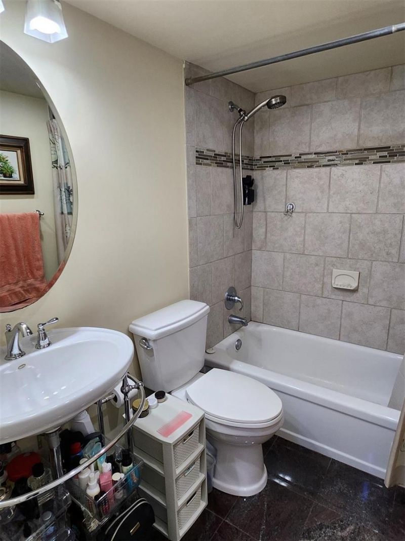 900 NE 18th Avenue , Unit 602, Fort Lauderdale, FL 33304 Photo