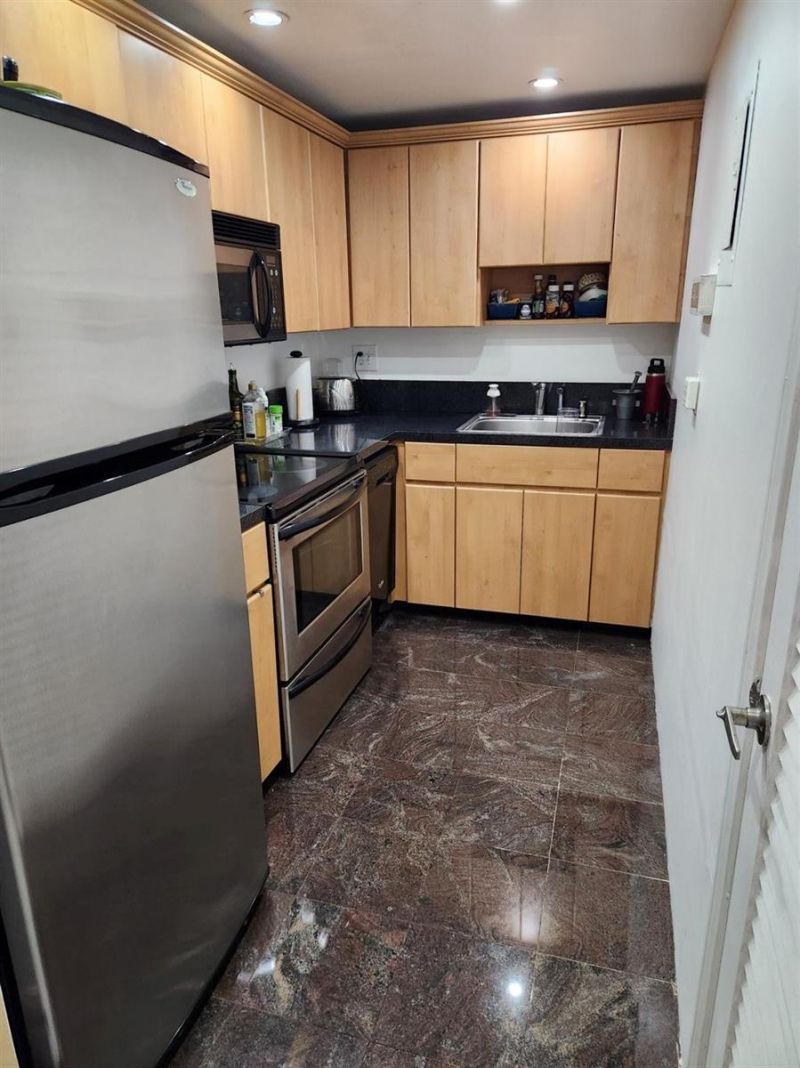 900 NE 18th Avenue , Unit 602, Fort Lauderdale, FL 33304 Photo
