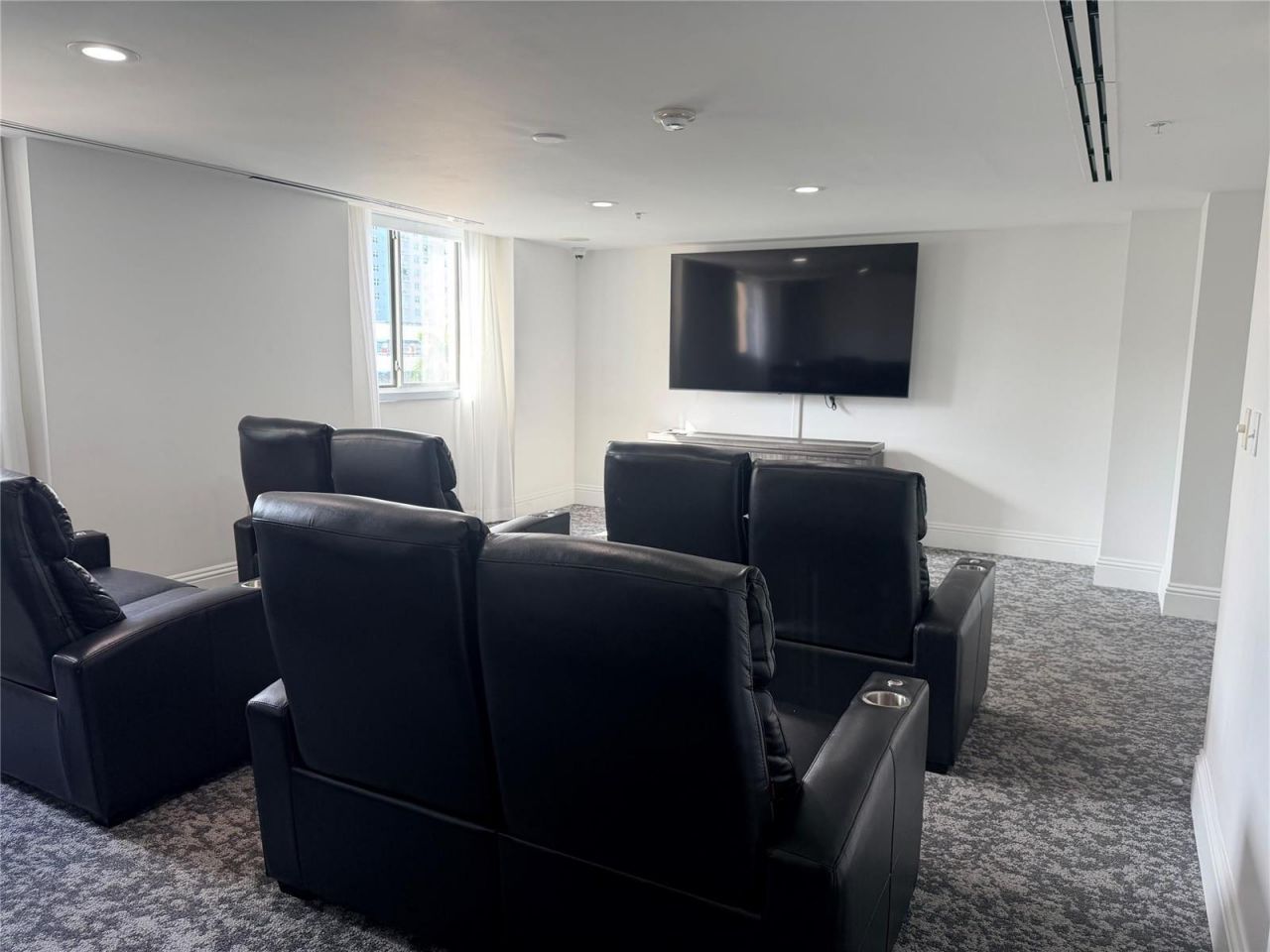 100 N Federal Highway , Unit 1226, Fort Lauderdale, FL 33301 Photo