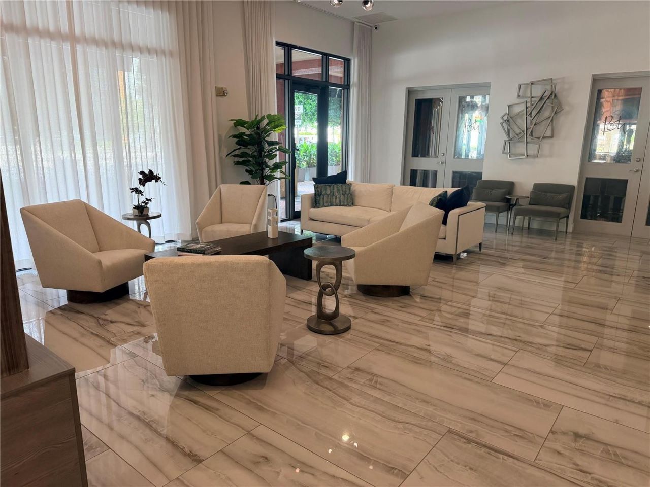 100 N Federal Highway , Unit 1226, Fort Lauderdale, FL 33301 Photo