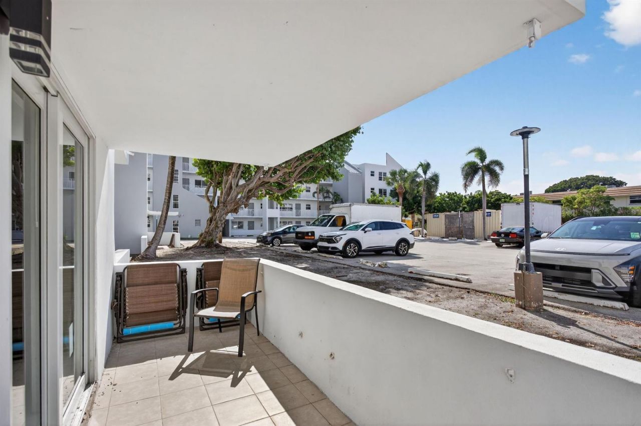 2850 NE 14th Street Causeway , Unit 107, Pompano Beach, FL 33062 Photo
