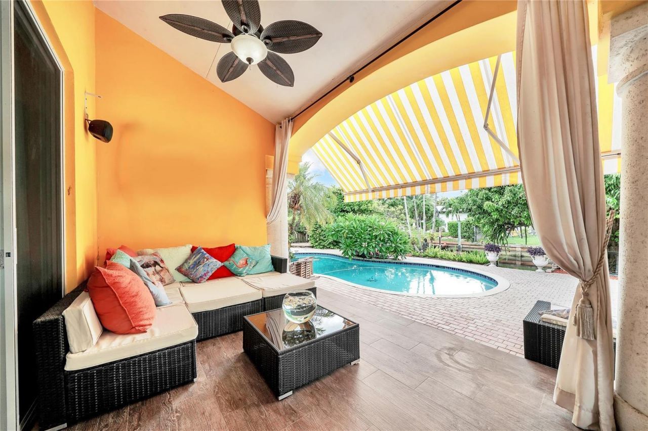 2631 Okeechobee Lane , Fort Lauderdale, FL 33312 Photo