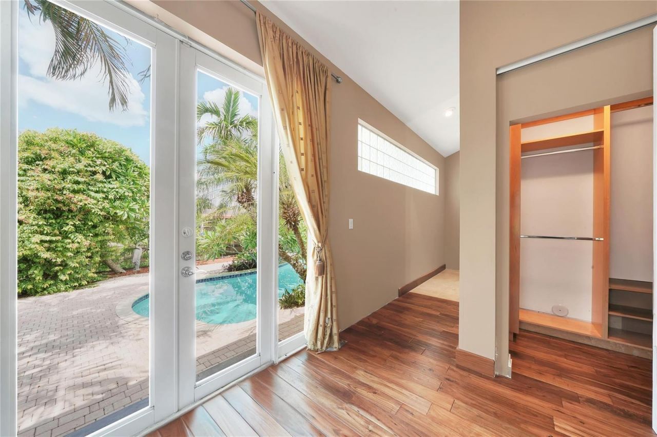 2631 Okeechobee Lane , Fort Lauderdale, FL 33312 Photo