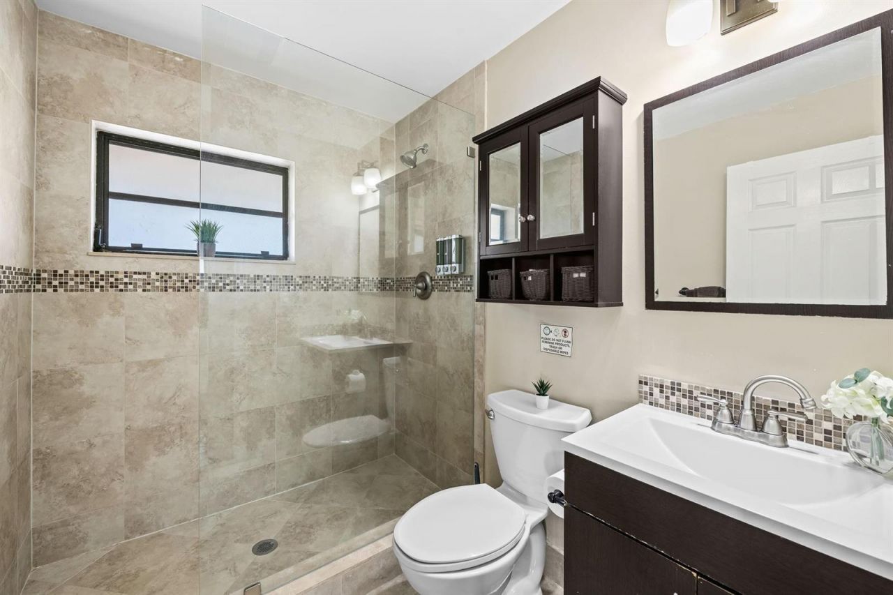 1601 NE 63rd Street , Fort Lauderdale, FL 33334 Photo