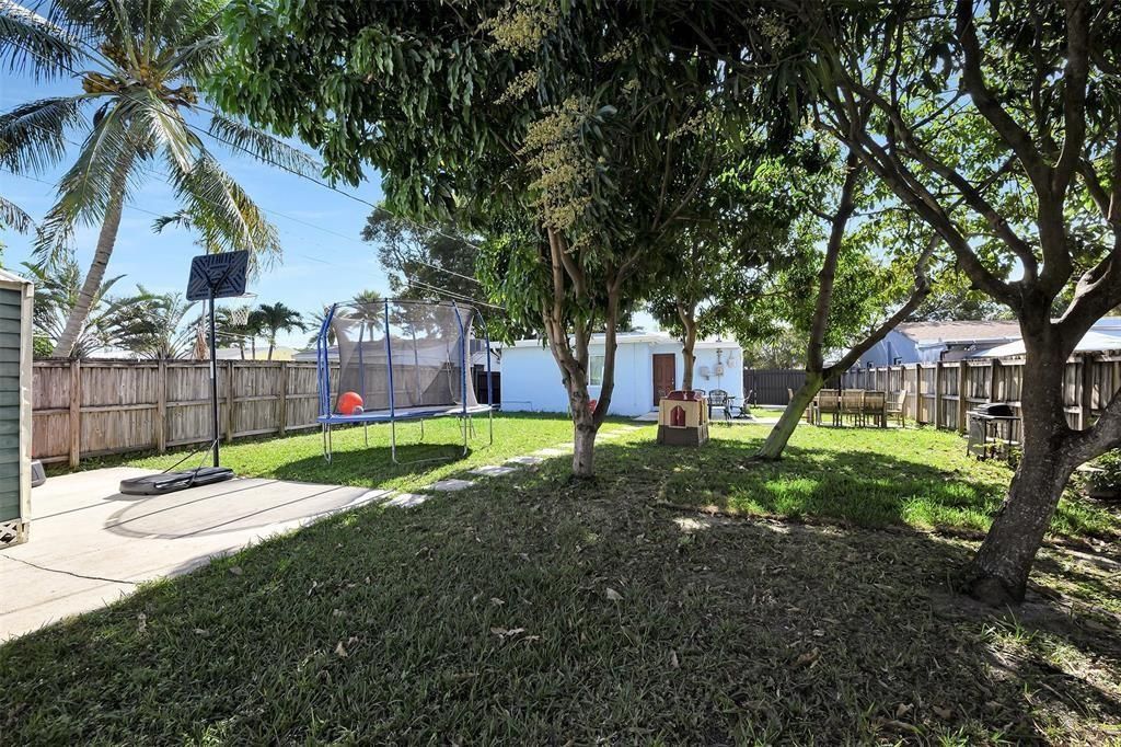 2535 Sherman Street , Hollywood, FL 33020 Photo