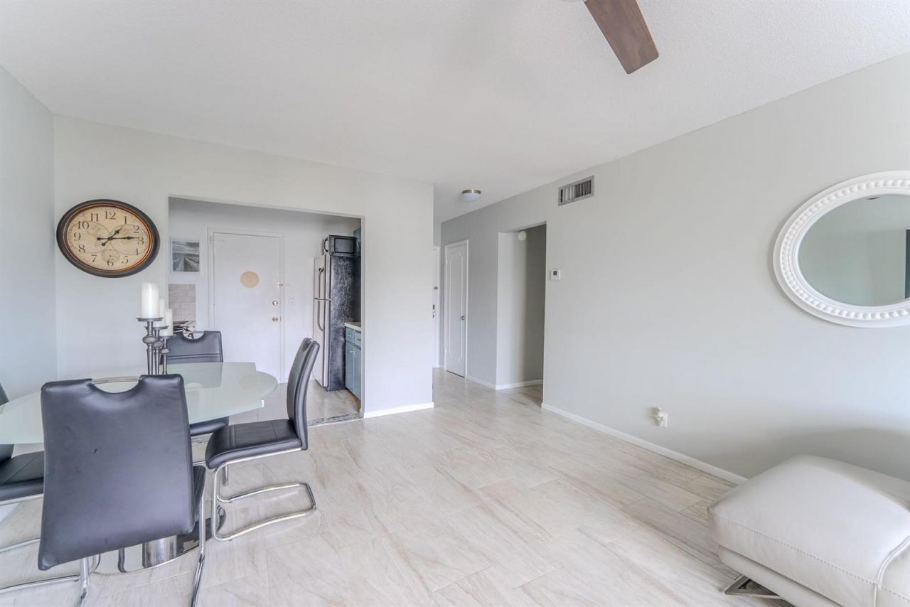6260 NE 18th Avenue , Unit 824, Fort Lauderdale, FL 33334 Photo