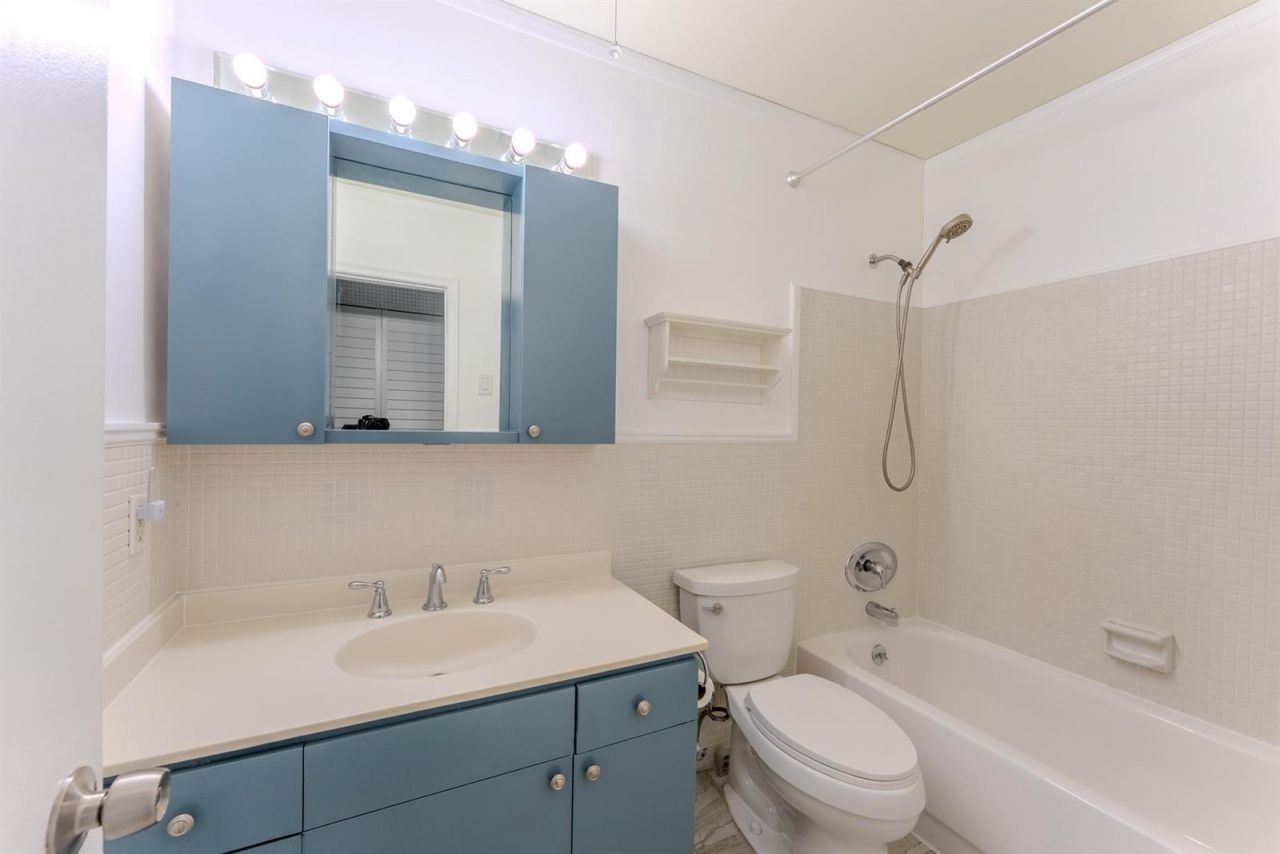 6260 NE 18th Avenue , Unit 824, Fort Lauderdale, FL 33334 Photo