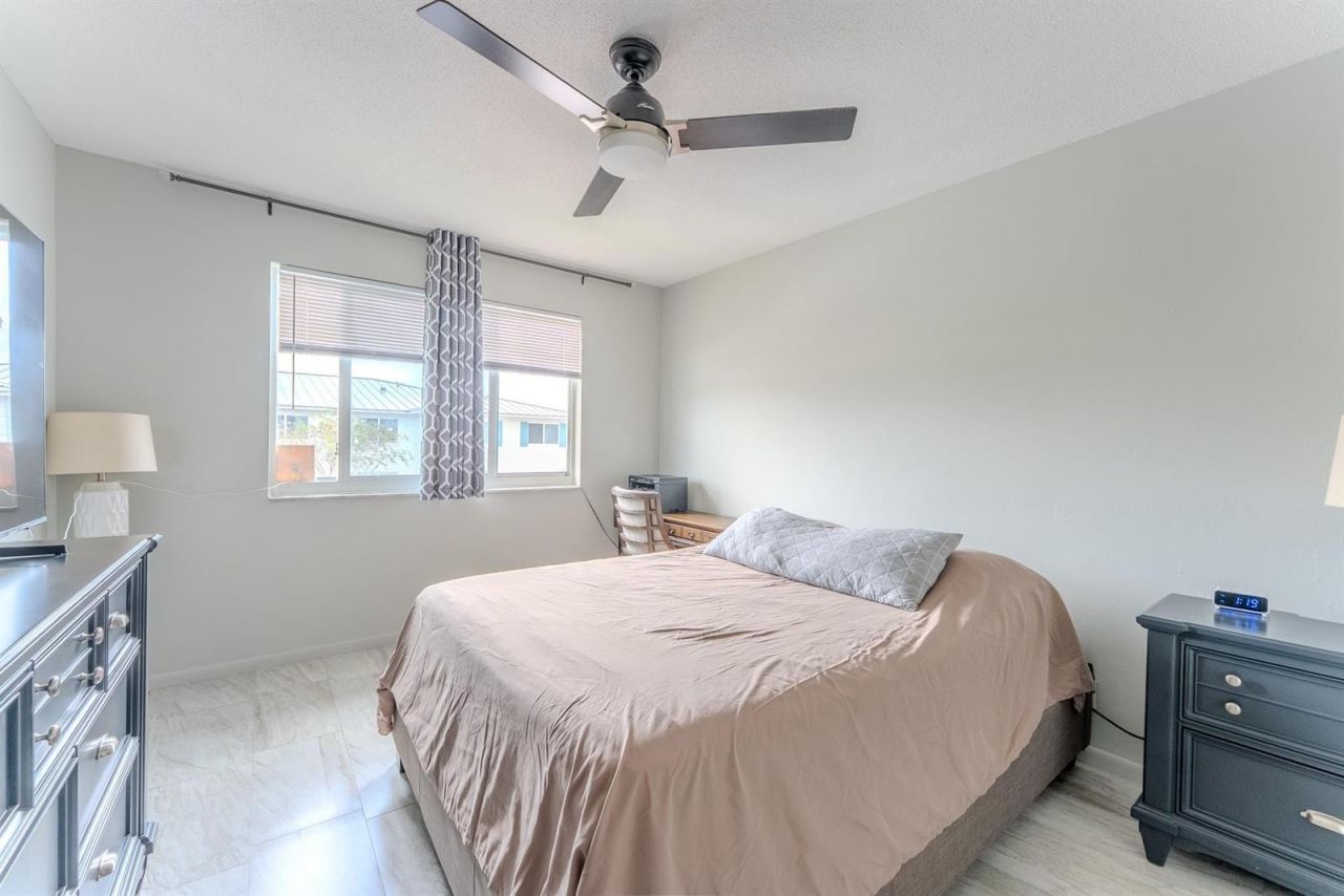 6260 NE 18th Avenue , Unit 824, Fort Lauderdale, FL 33334 Photo