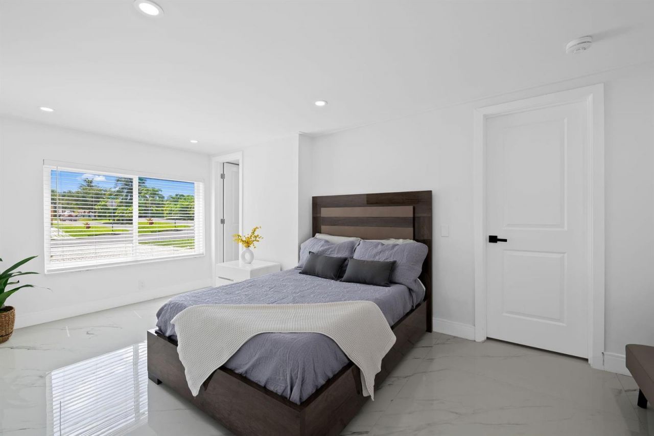 865 NE 23rd Terrace , Pompano Beach, FL 33062 Photo