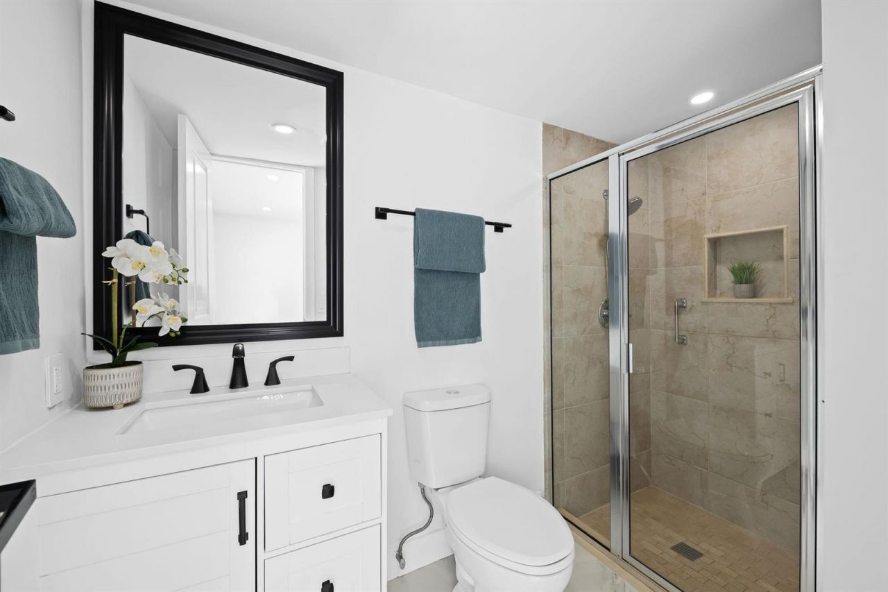 865 NE 23rd Terrace , Pompano Beach, FL 33062 Photo