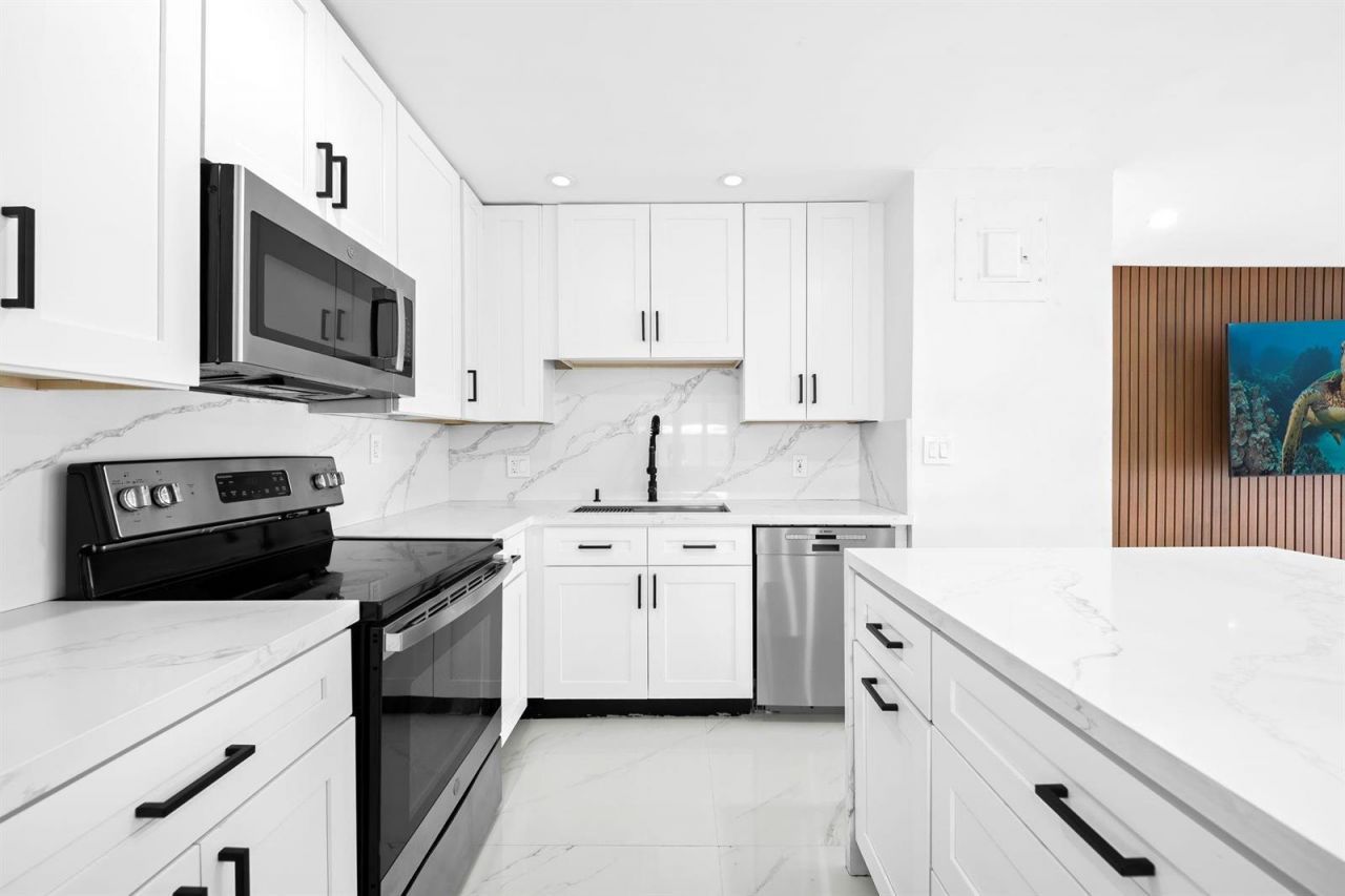 865 NE 23rd Terrace , Pompano Beach, FL 33062 Photo