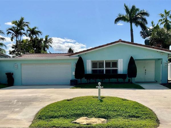 1700 SW 5th Court , Fort Lauderdale, FL 33312