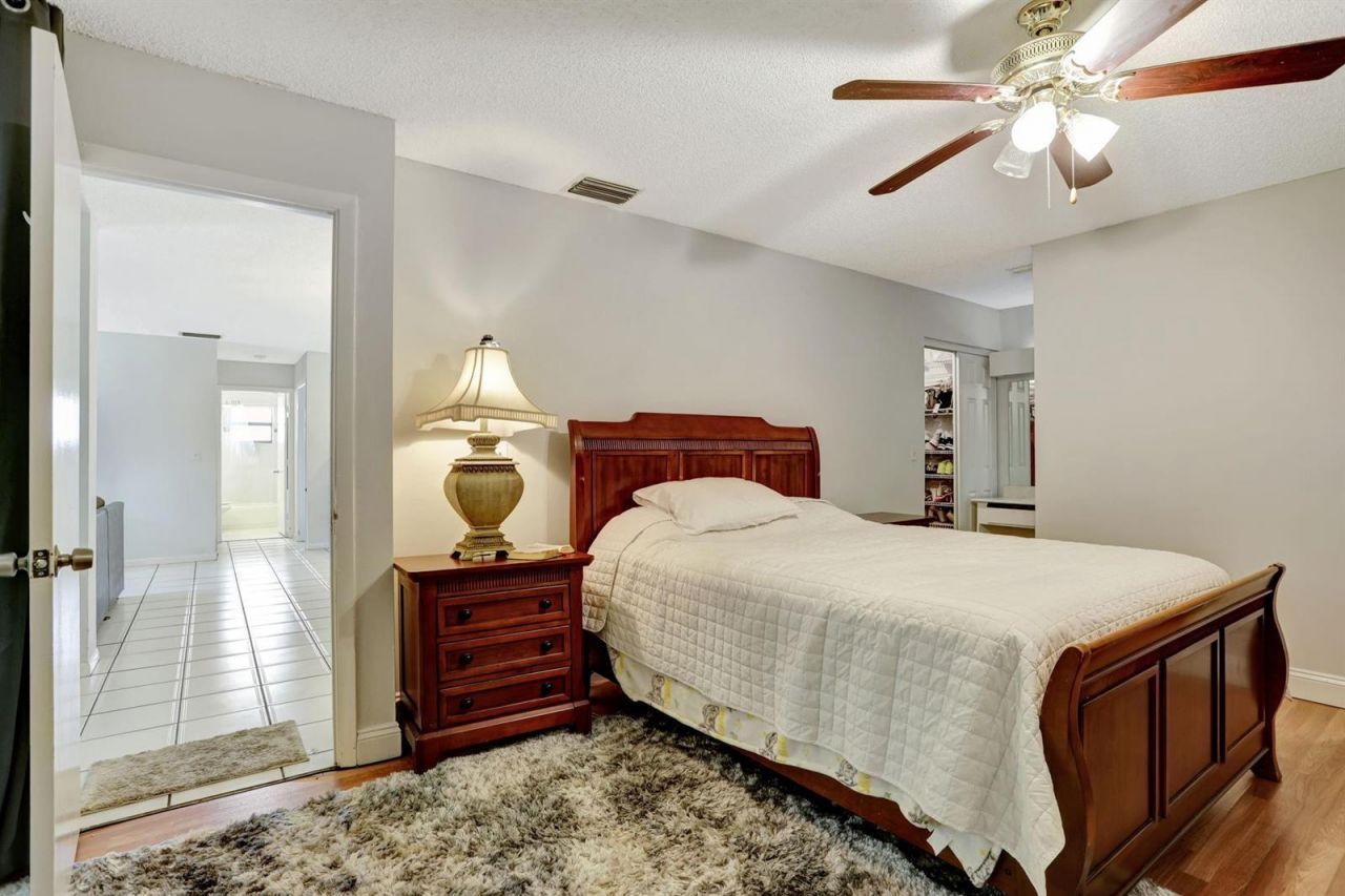 2748 S Carambola Circle , Unit 1923, Coconut Creek, FL 33066 Photo