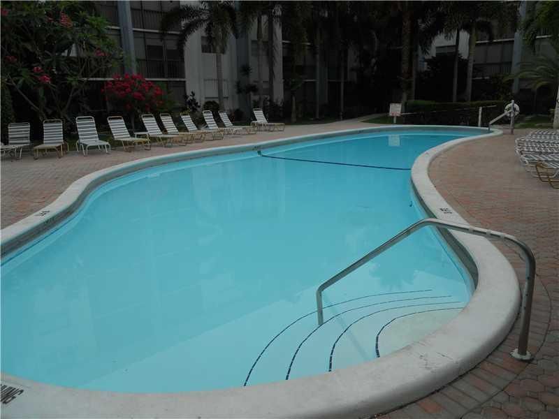 5321 NE 24th Terrace , Unit 512, Fort Lauderdale, FL 33308 Photo
