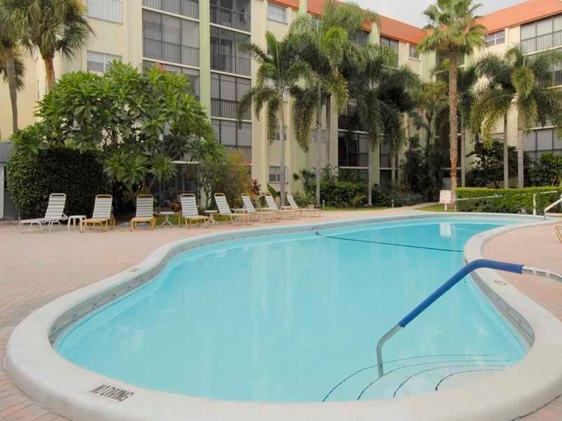 5321 NE 24th Terrace , Unit 512, Fort Lauderdale, FL 33308 Photo