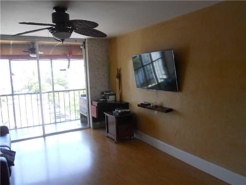 5321 NE 24th Terrace , Unit 512, Fort Lauderdale, FL 33308 Photo