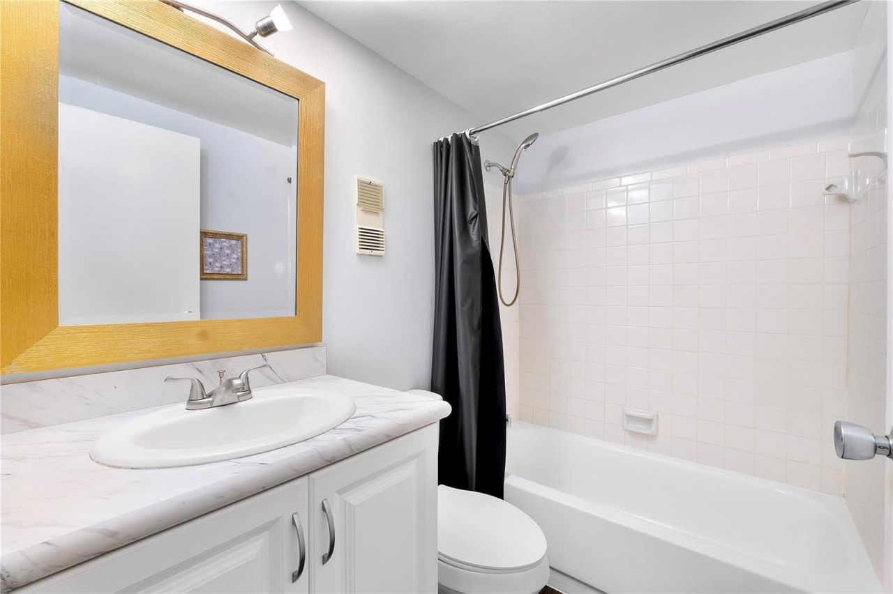 8437 Forest Hills Drive , Unit 203, Coral Springs, FL 33065 Photo