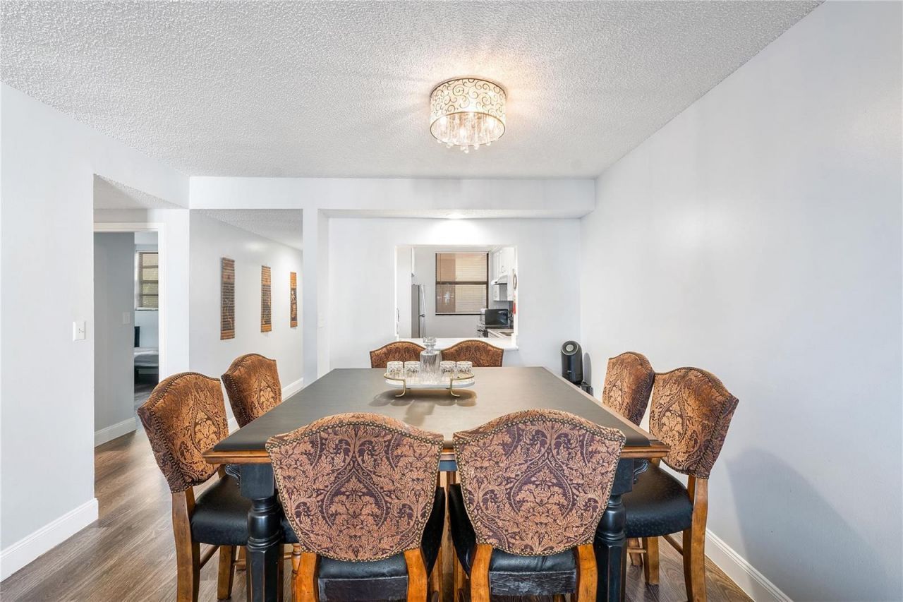 8437 Forest Hills Drive , Unit 203, Coral Springs, FL 33065 Photo