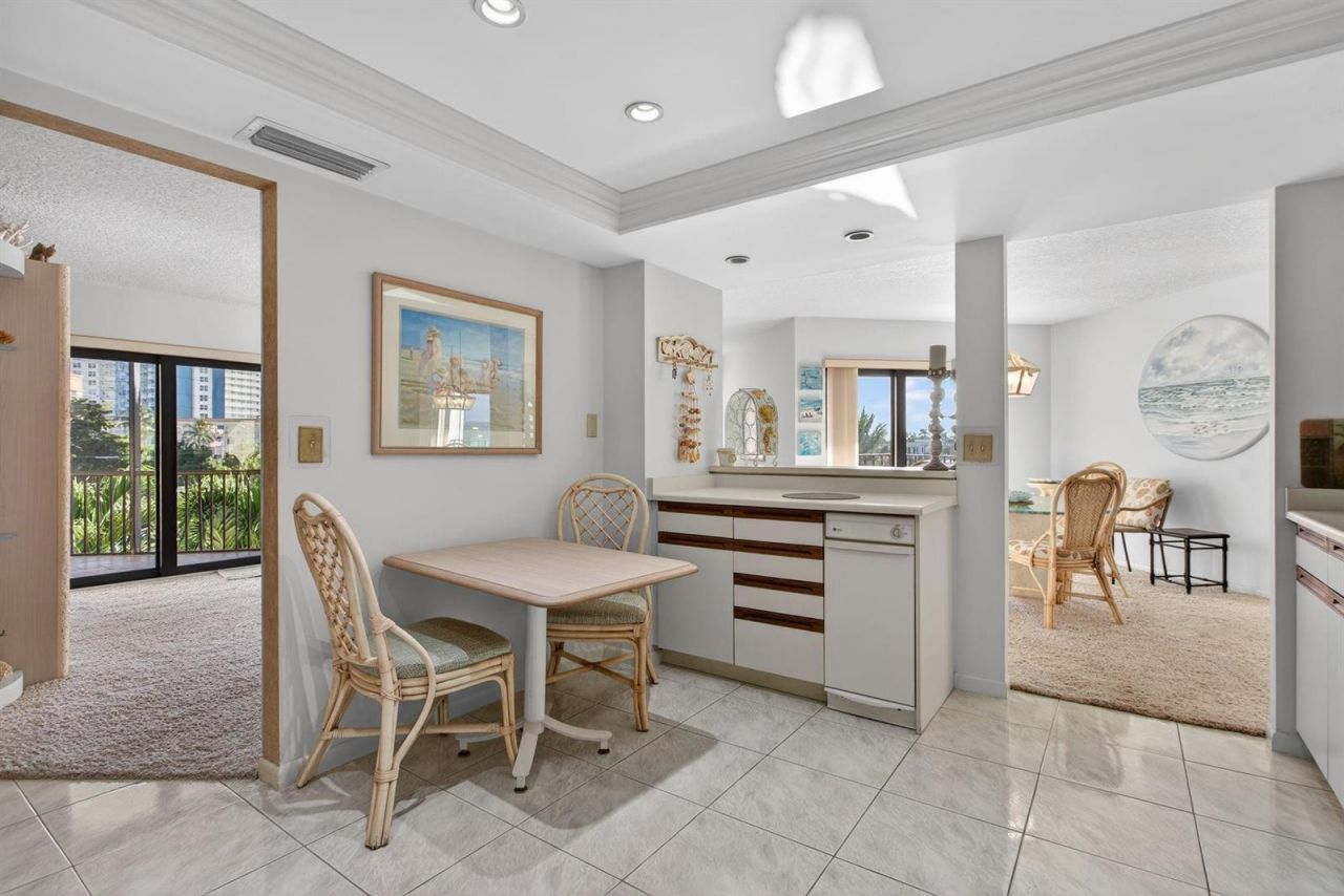 501 N Riverside Drive , Unit 301, Pompano Beach, FL 33062 Photo