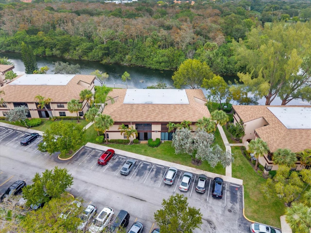 2684 N Carambola Circle , Unit 1768, Pompano Beach, FL 33066 Photo