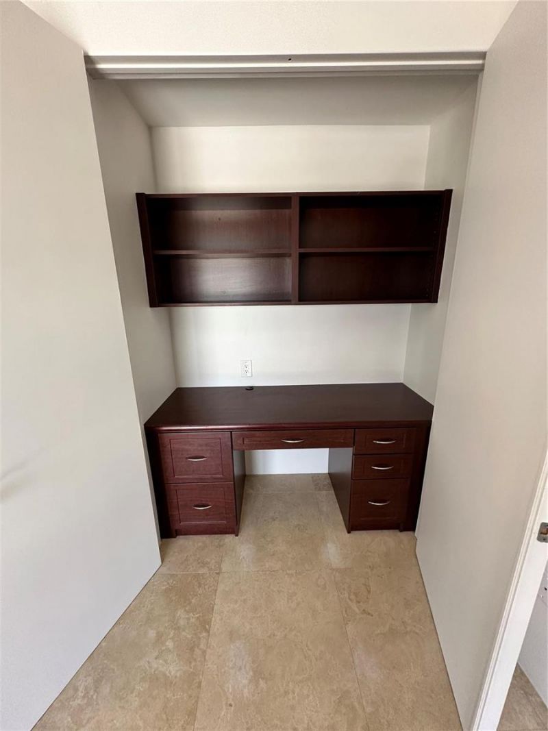2401 N Ocean Boulevard , Unit 702, Fort Lauderdale, FL 33305 Photo