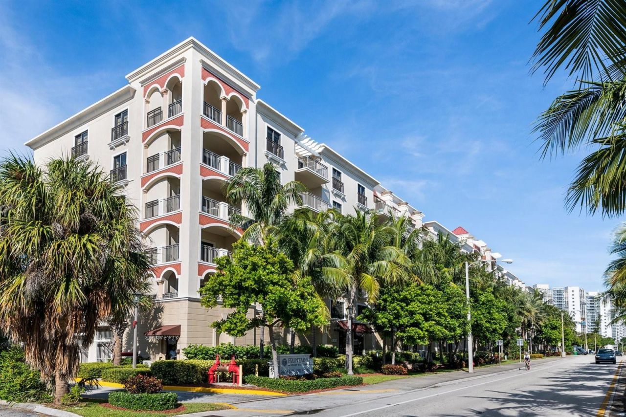 2401 N Ocean Boulevard , Unit 702, Fort Lauderdale, FL 33305 Photo