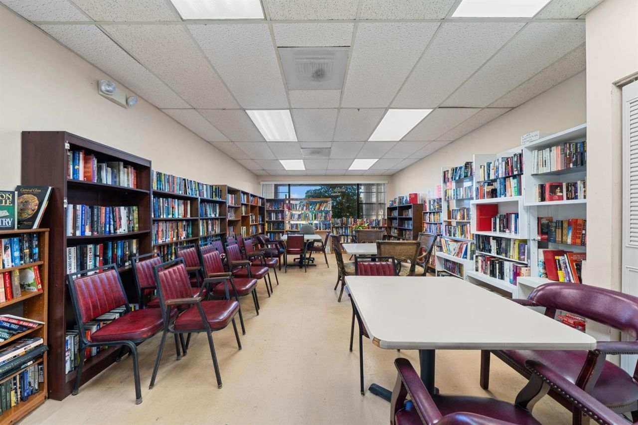 3511 Inverrary Drive , Unit 208, Lauderhill, FL 33319 Photo