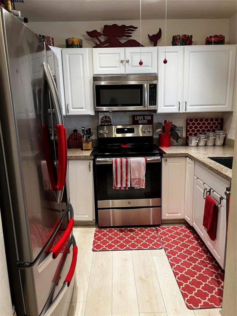 2734 NE 27th Court , Unit 22, Lighthouse Point, FL 33064 Photo