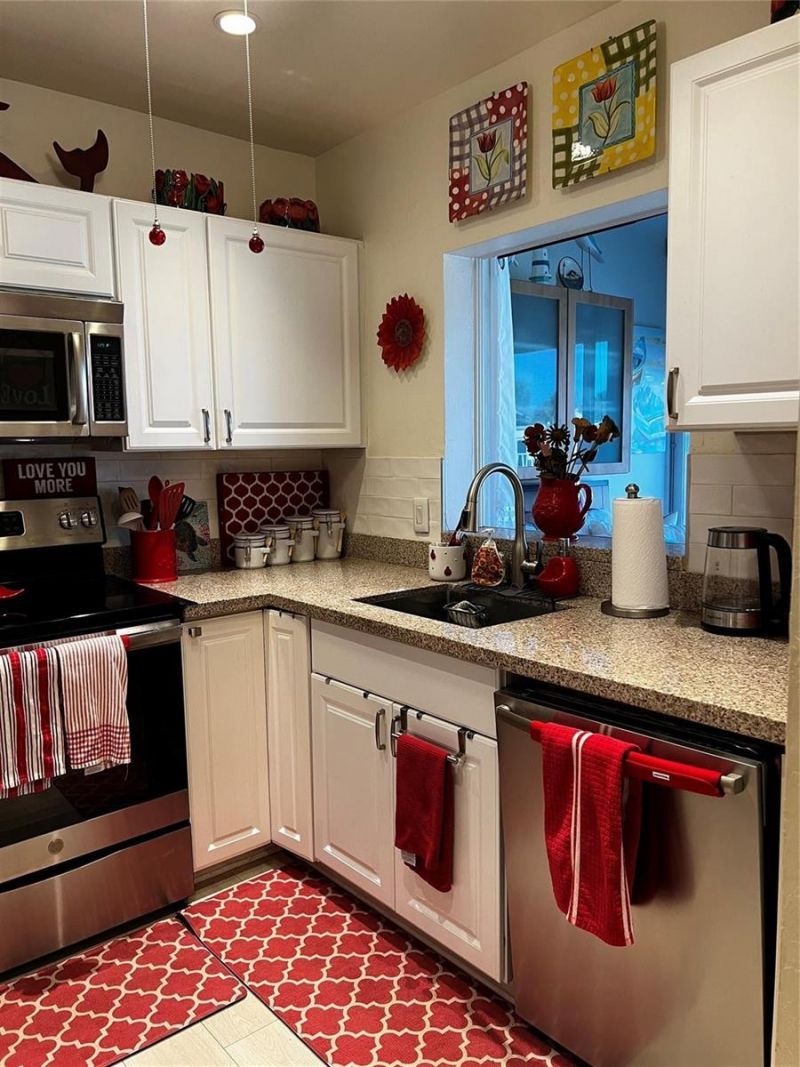 2734 NE 27th Court , Unit 22, Lighthouse Point, FL 33064 Photo