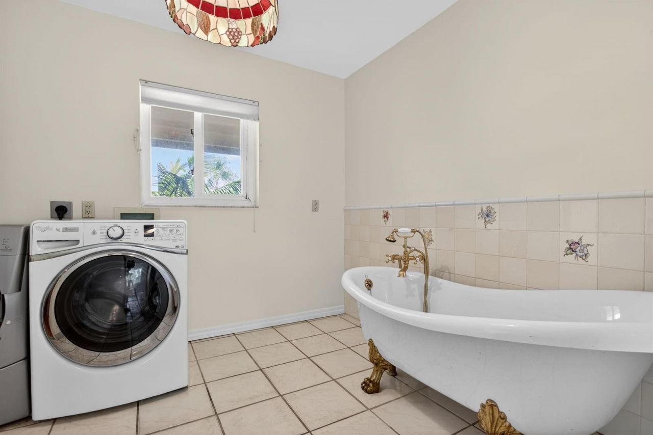 2580 SE 5th Court , Pompano Beach, FL 33062 Photo