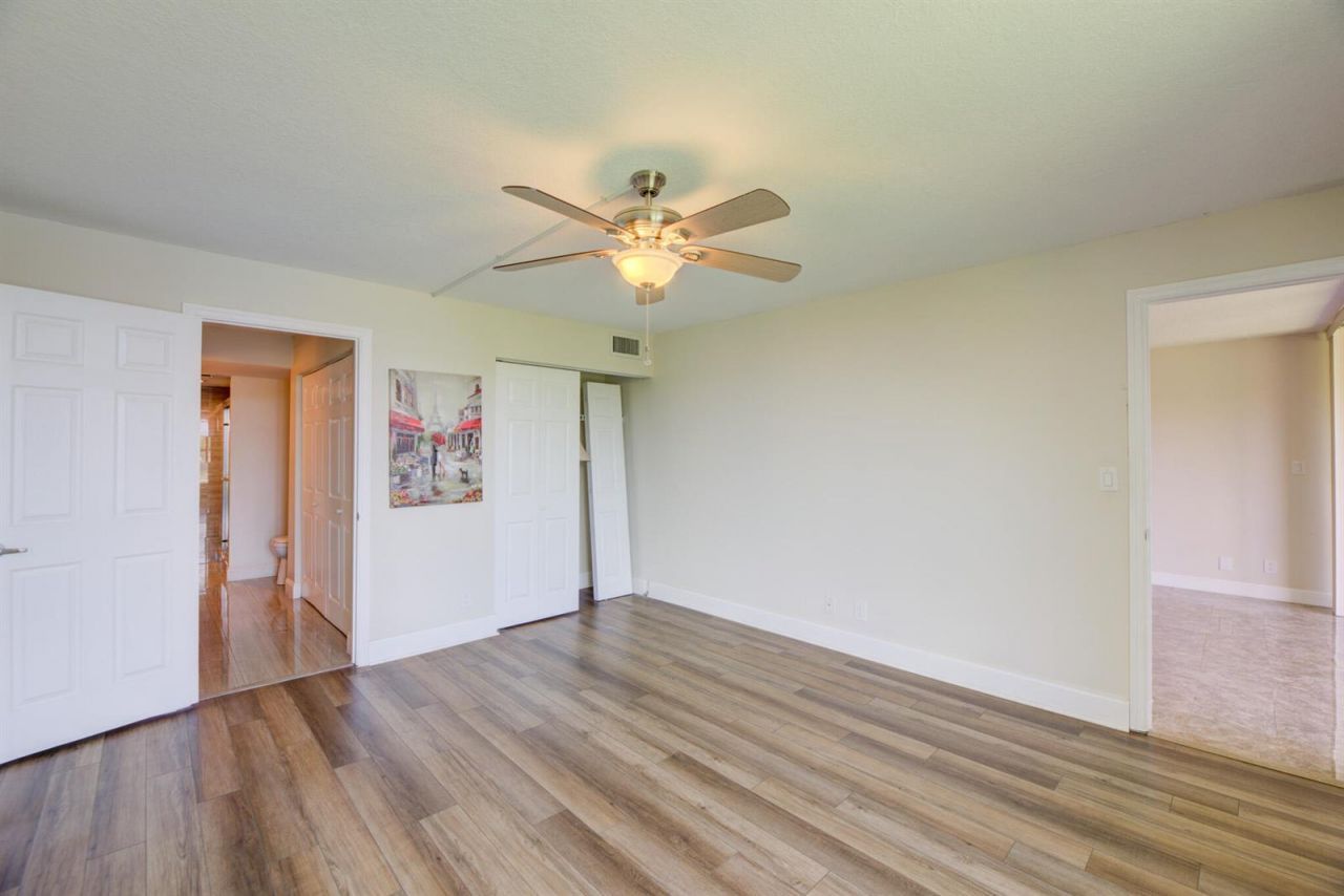 5926 Coral Lake Drive , Unit 302, Margate, FL 33063 Photo