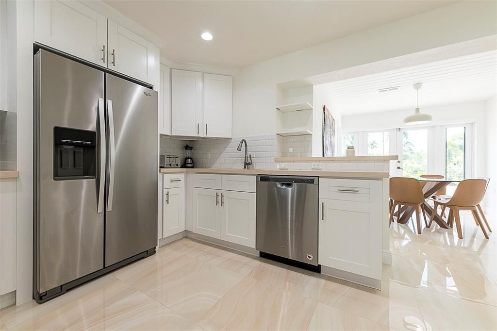 1162 Hayes Street , Hollywood, FL 33019 Photo