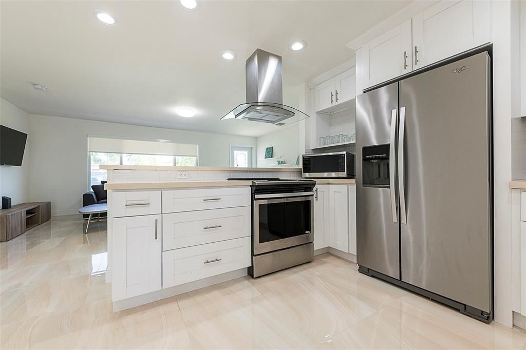 1162 Hayes Street , Hollywood, FL 33019 Photo