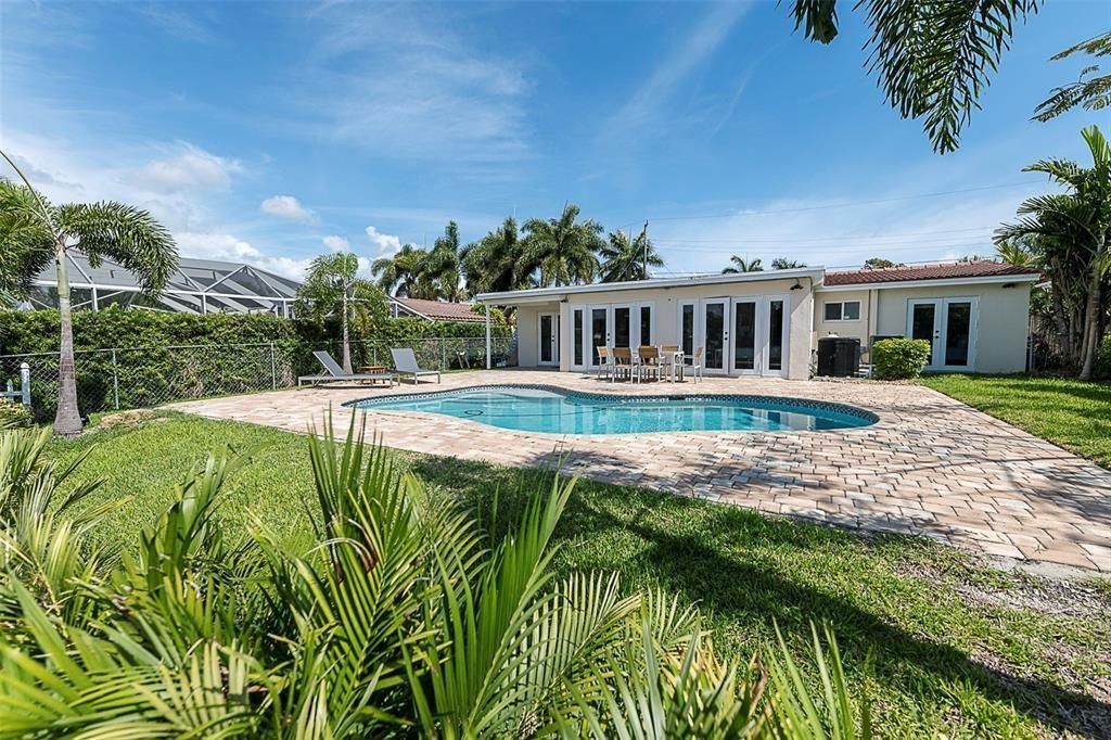 1162 Hayes Street , Hollywood, FL 33019 Photo