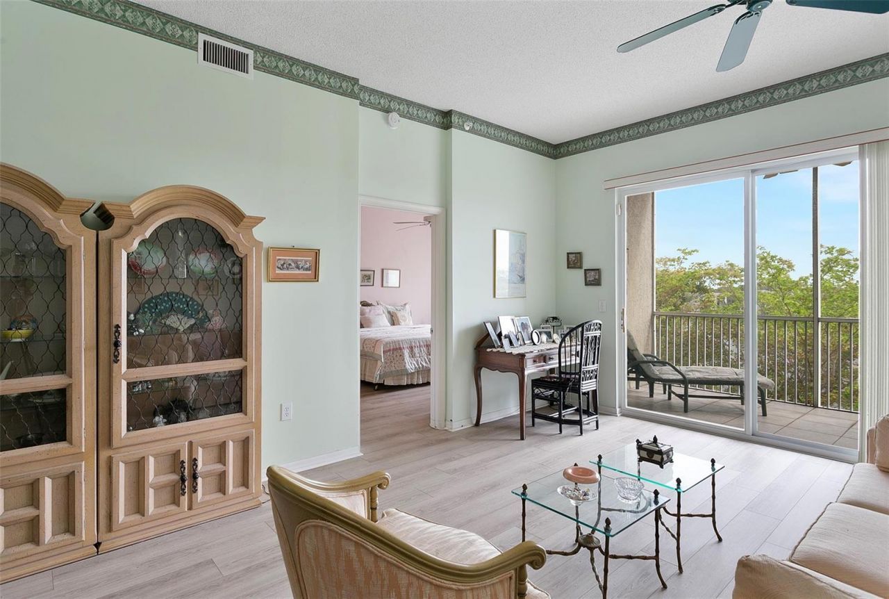 9551 Weldon Circle , Unit 404, Fort Lauderdale, FL 33321 Photo