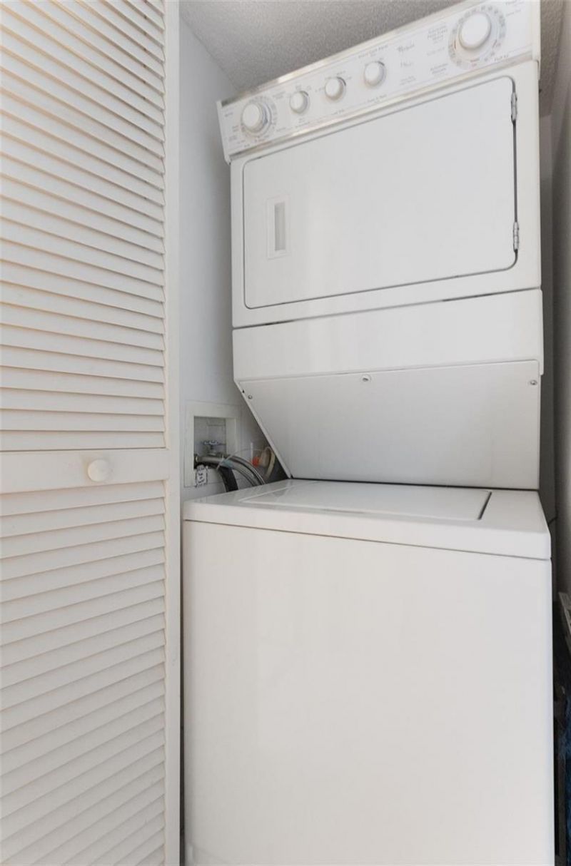 9551 Weldon Circle , Unit 404, Fort Lauderdale, FL 33321 Photo