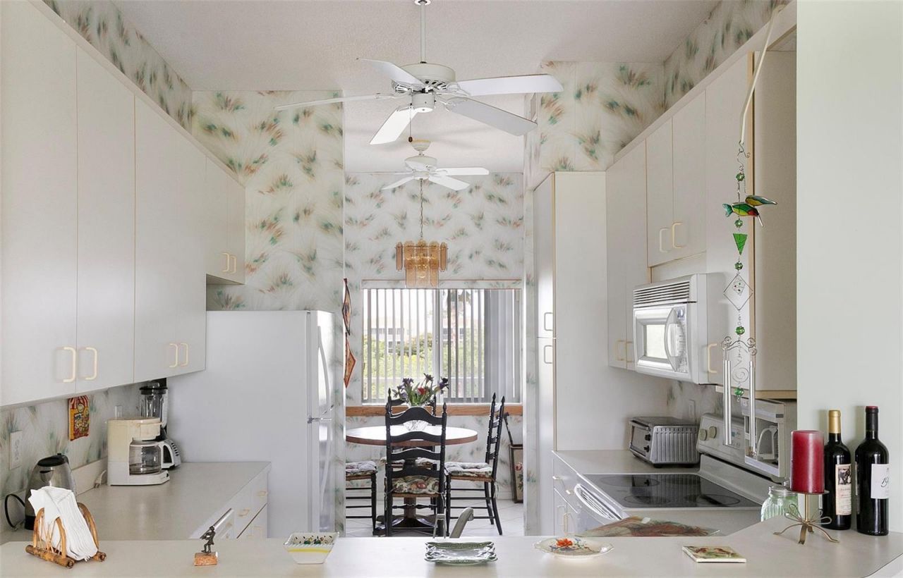 9551 Weldon Circle , Unit 404, Fort Lauderdale, FL 33321 Photo