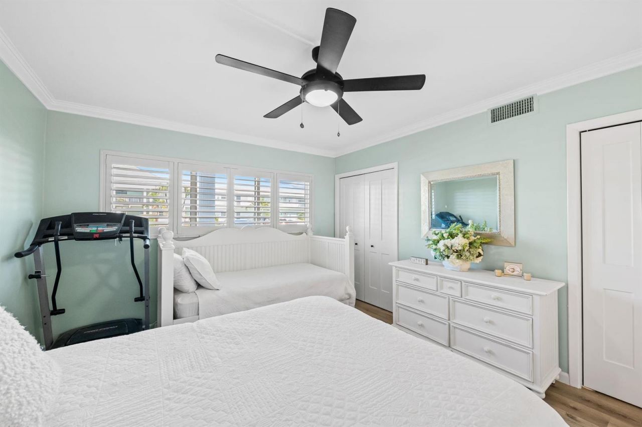 2400 NE 36th Street , Unit 3, Lighthouse Point, FL 33064 Photo