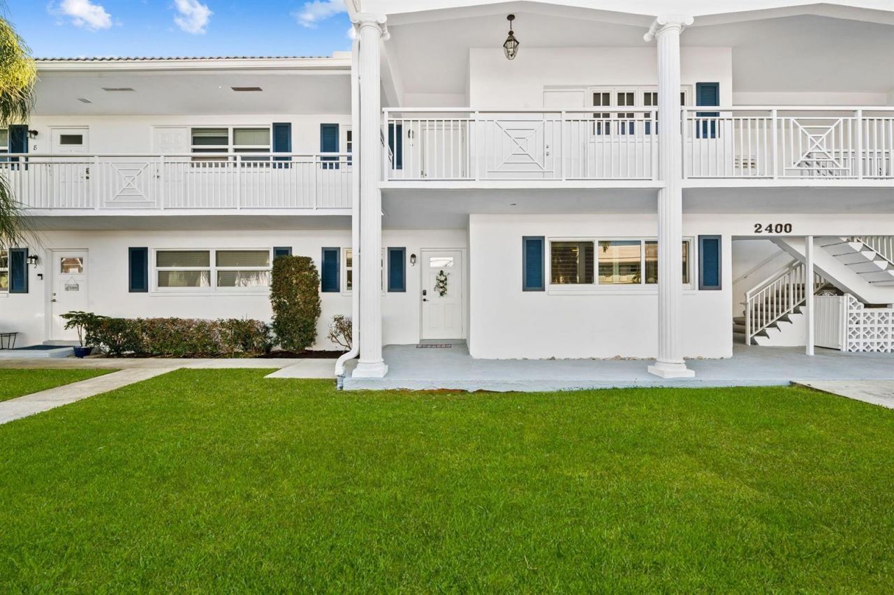 2400 NE 36th Street , Unit 3, Lighthouse Point, FL 33064 Photo