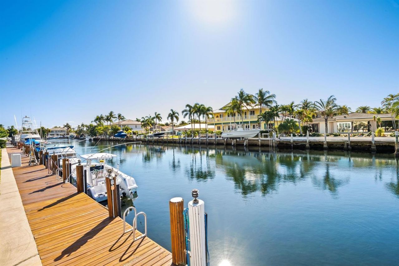2400 NE 36th Street , Unit 3, Lighthouse Point, FL 33064 Photo