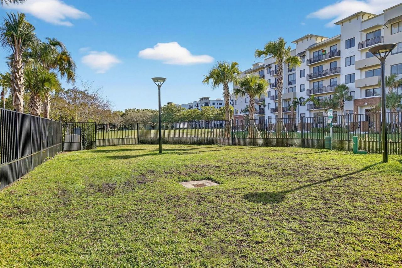 770 NW 82nd Terrace , Plantation, FL 33324 Photo