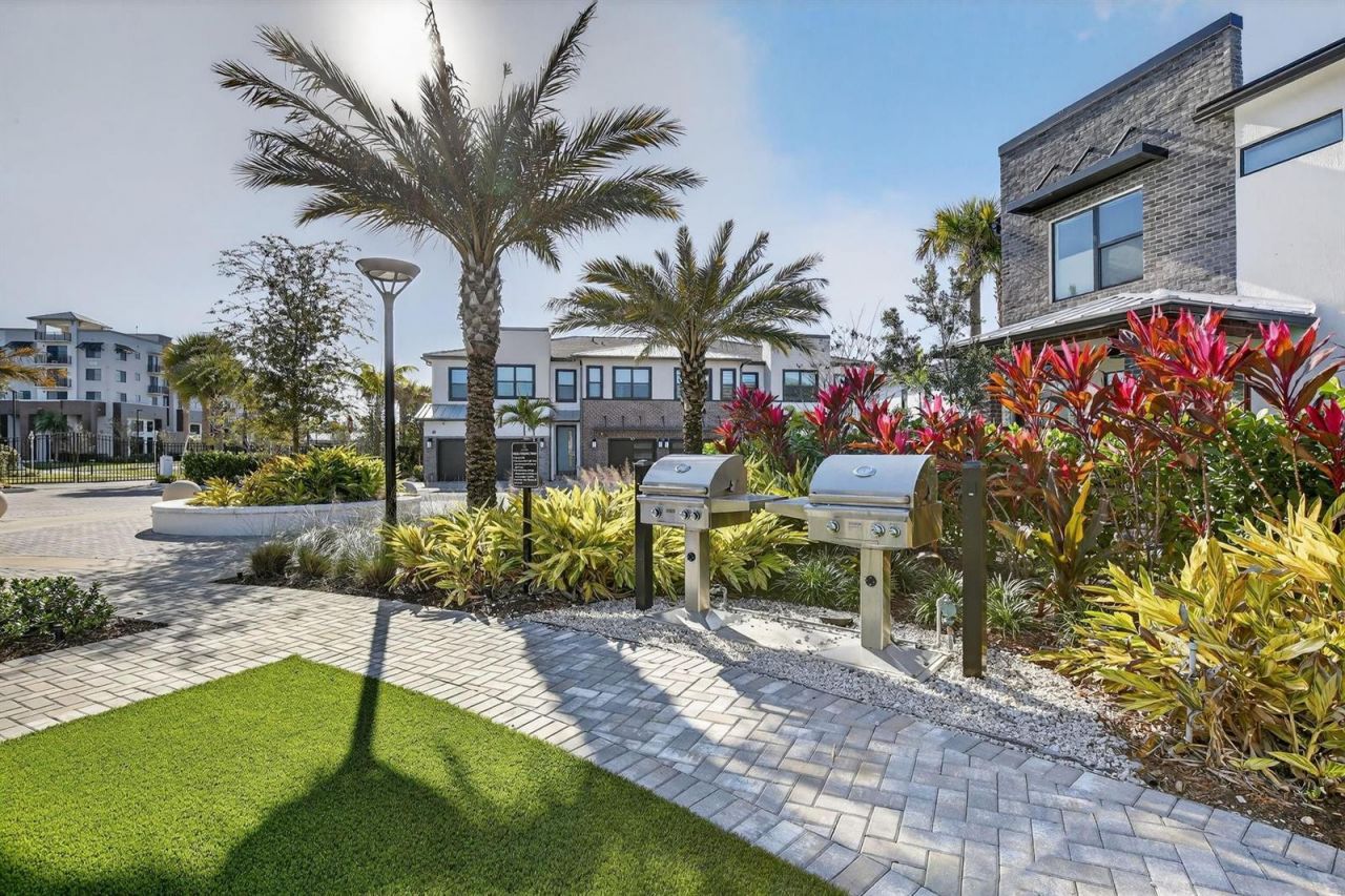 770 NW 82nd Terrace , Plantation, FL 33324 Photo