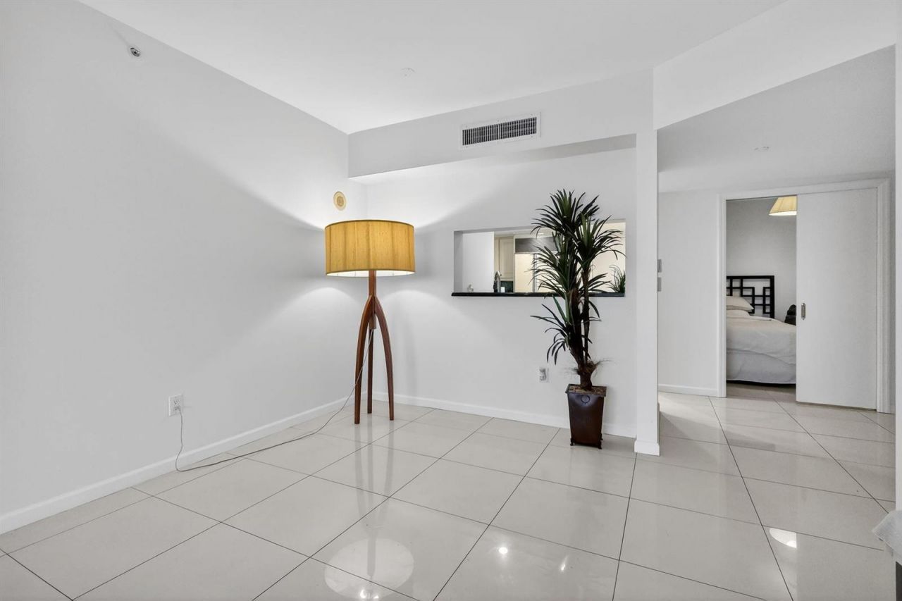 9595 Collins Avenue , Unit N-8f, Surfside, FL 33154 Photo