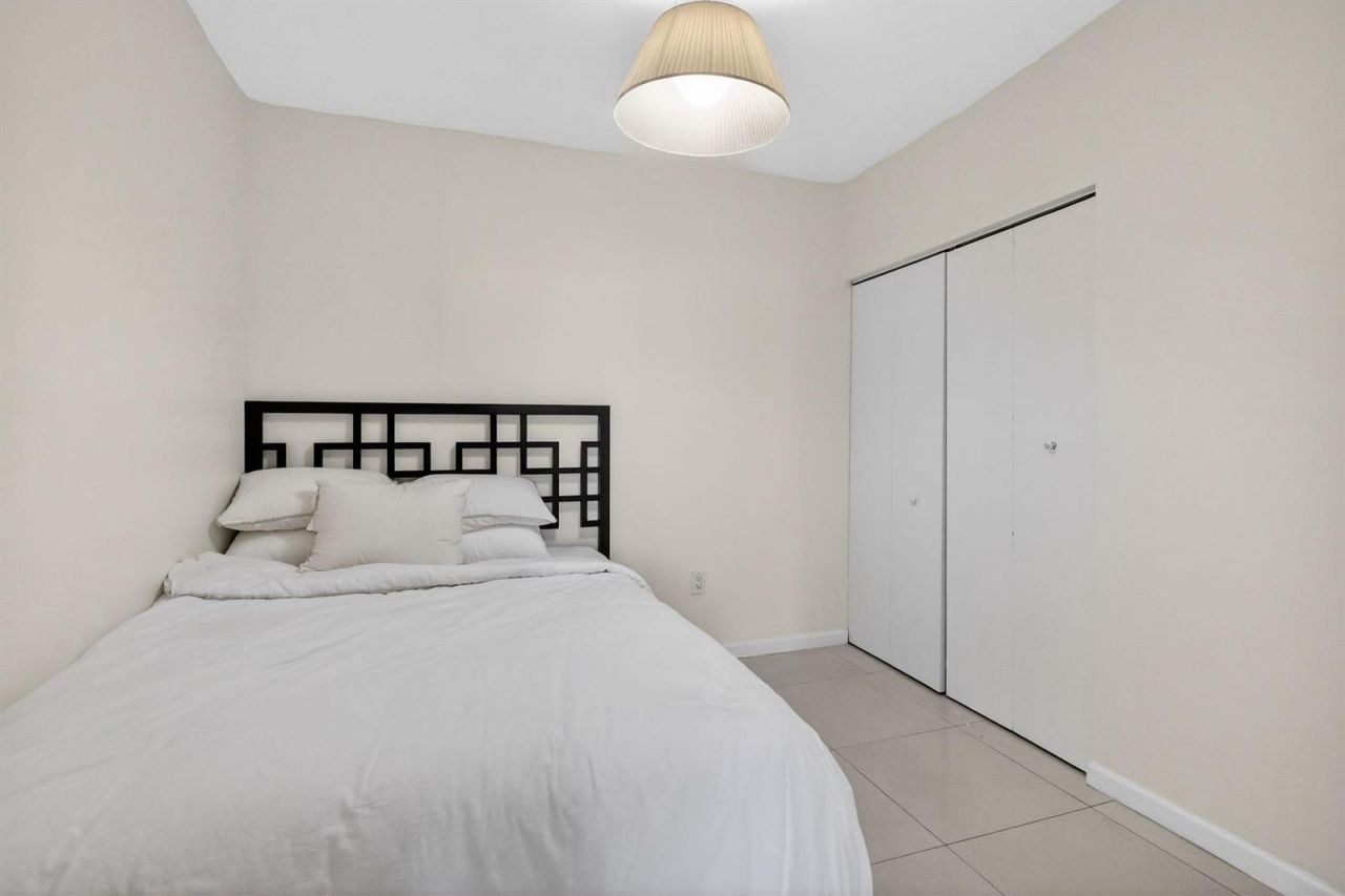 9595 Collins Avenue , Unit N-8f, Surfside, FL 33154 Photo