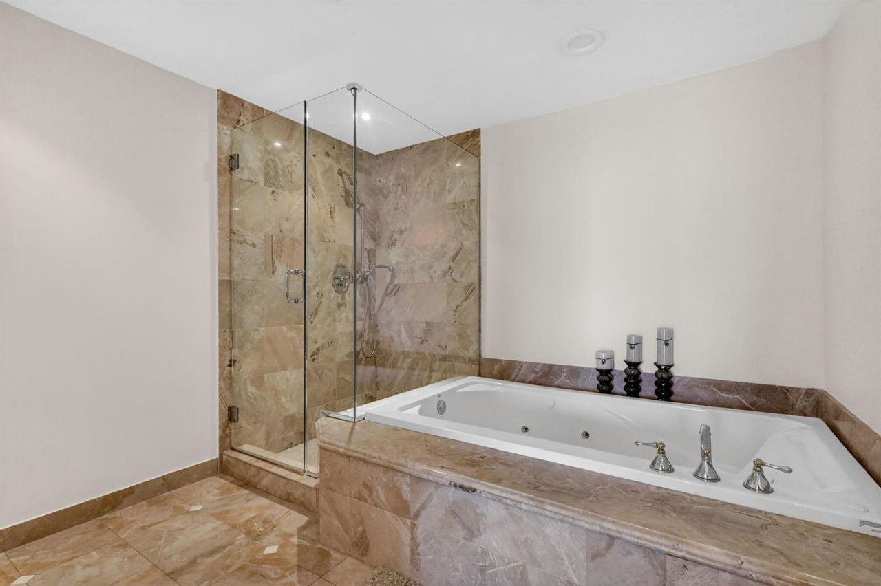 9595 Collins Avenue , Unit N-8f, Surfside, FL 33154 Photo