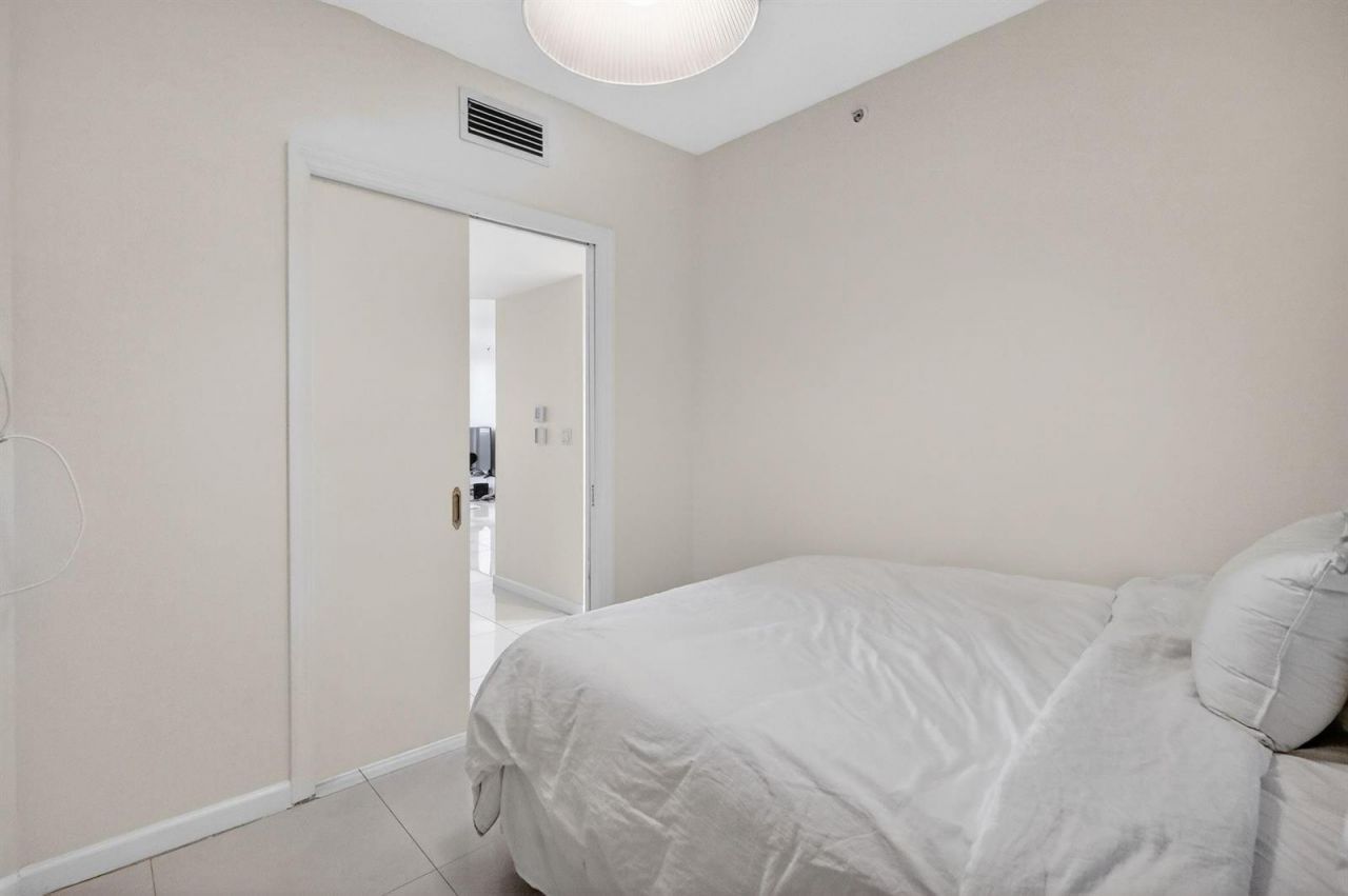 9595 Collins Avenue , Unit N-8f, Surfside, FL 33154 Photo