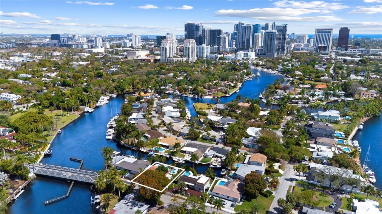 530 SW 11th Avenue , Fort Lauderdale, FL 33312 Photo