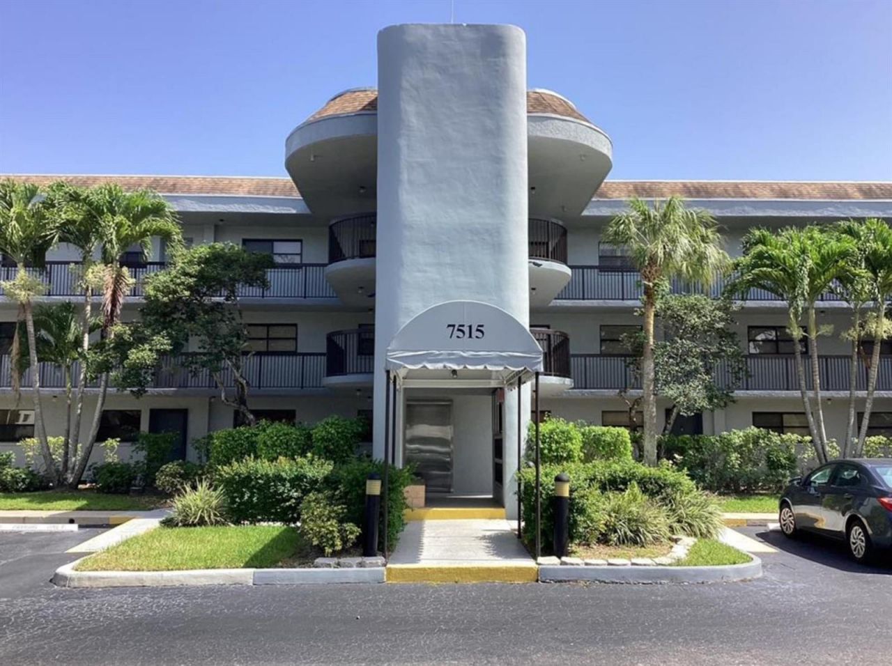 7515 NW 79th Avenue , Unit 311, Tamarac, FL 33321 Photo
