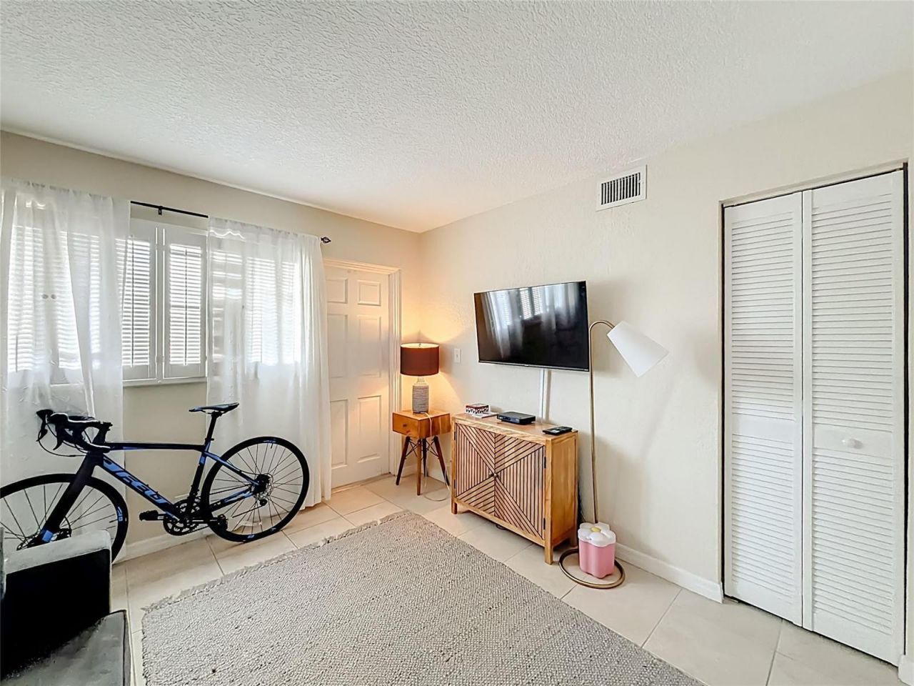 1198 Hillsboro Mile , Unit 334, Hillsboro Beach, FL 33062 Photo