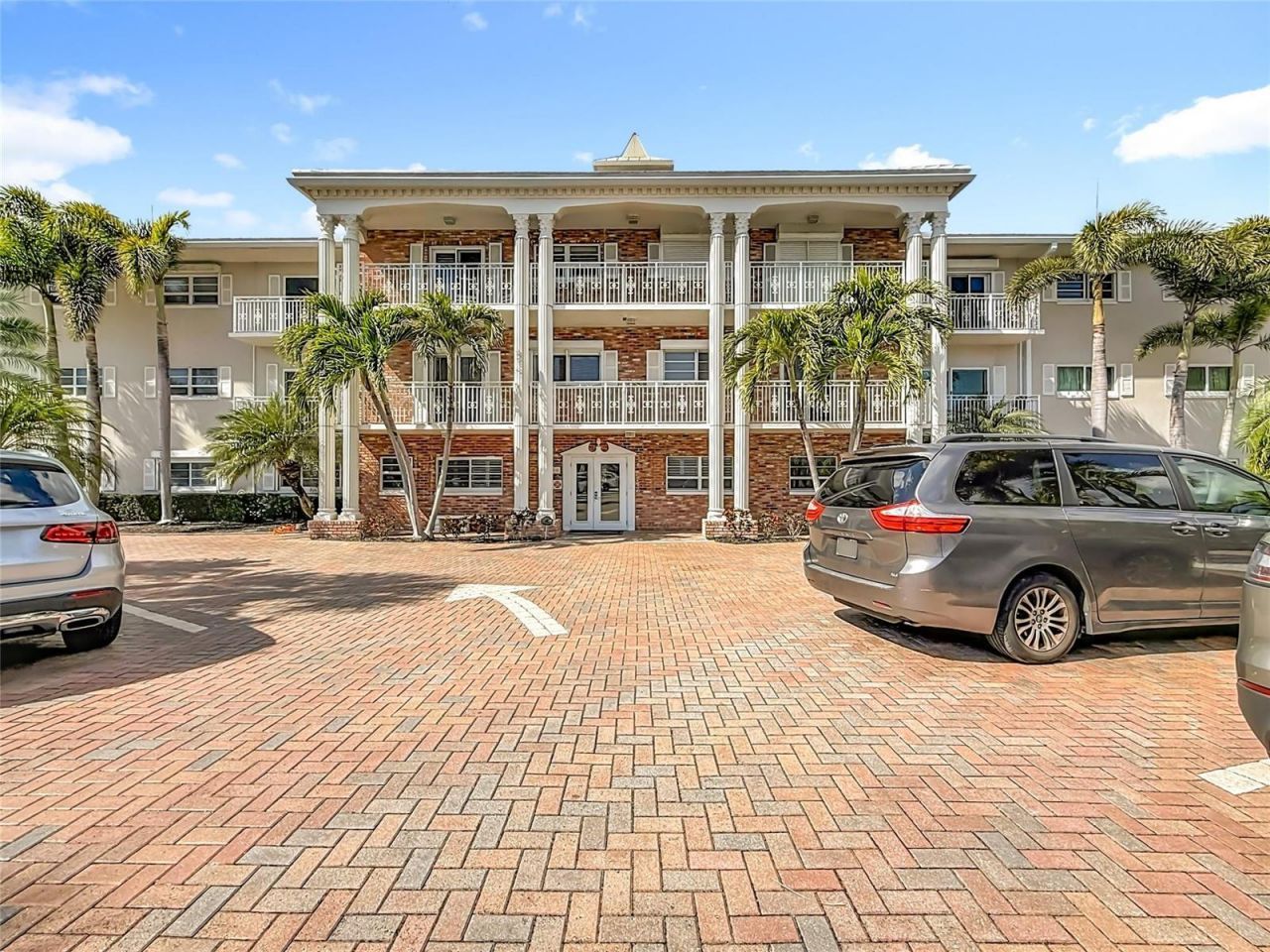 1198 Hillsboro Mile , Unit 334, Hillsboro Beach, FL 33062 Photo